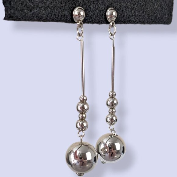 (2/$20) Vintage Dangling Metal Ball Earrings - Picture 2 of 4